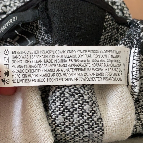 Checkered Skirt - Picture 4 of 4